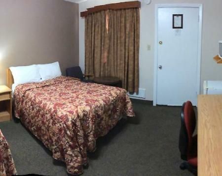 Kingsway Inn Thunder Bay Exterior photo